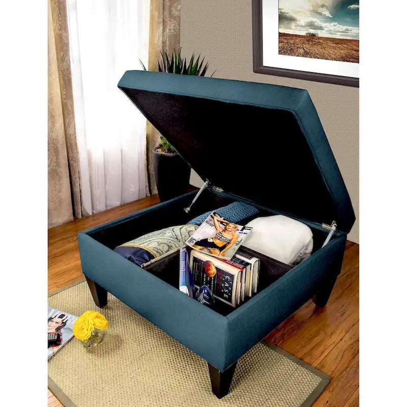 MJL Furniture Manhattan Allure Table basse capitonnée de rangement