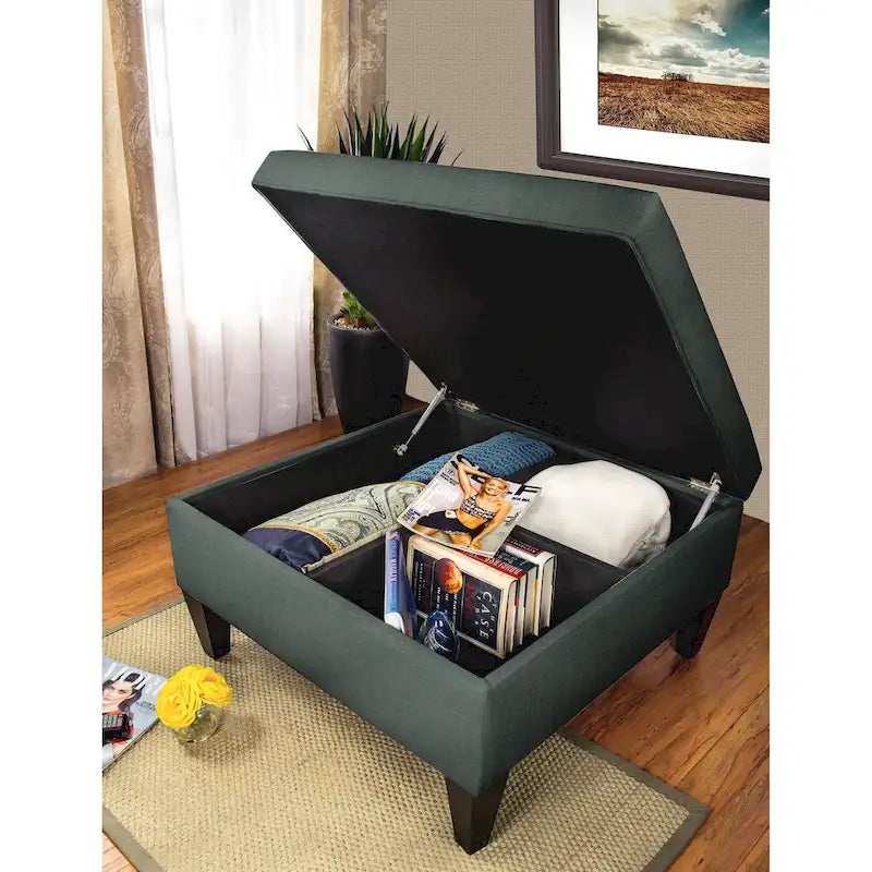 MJL Furniture Manhattan Allure Table basse capitonnée de rangement