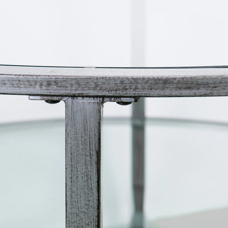 Table basse ronde Glenn de SEI Furniture, argent vieilli, avec plateau en verre et étagère