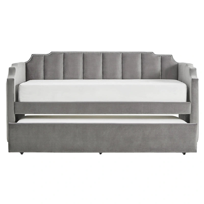 Lit de repos Chareau Glam en velours gris par iNSPIRE Q Modern
