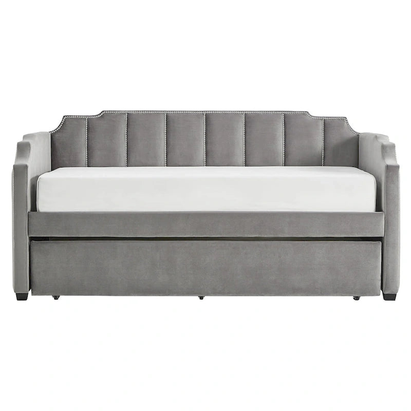 Lit de repos Chareau Glam en velours gris par iNSPIRE Q Modern