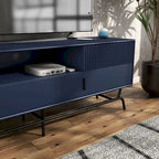 Meuble TV DH BASIC Modern avec 3 tiroirs et passe-câbles de 60 pouces par Denhour
