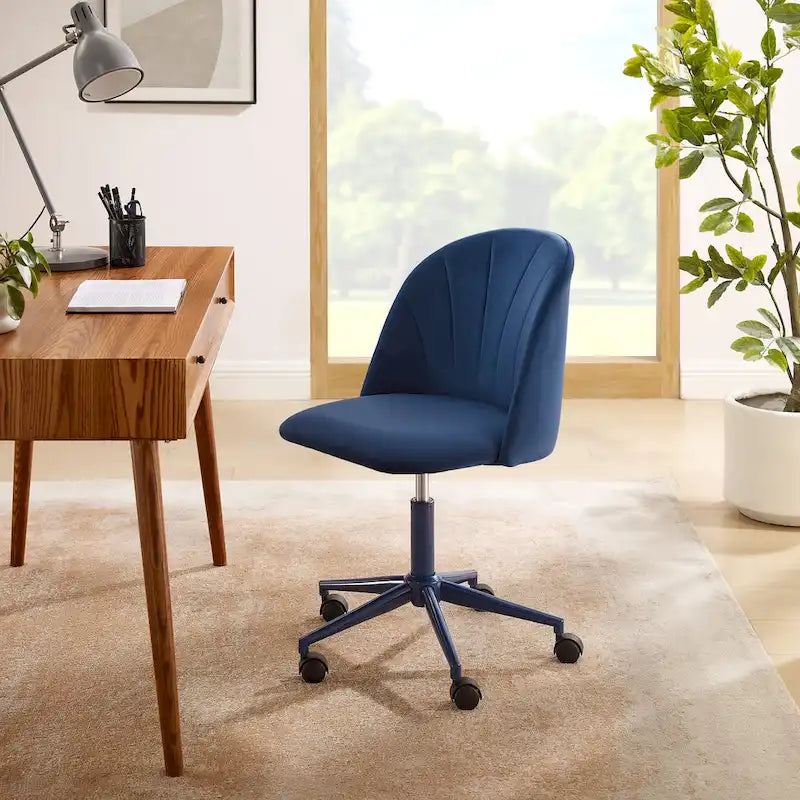 Chaise de bureau pivotante incurvée en velours Aubrie